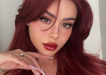 nhuộm màu đỏ cherry