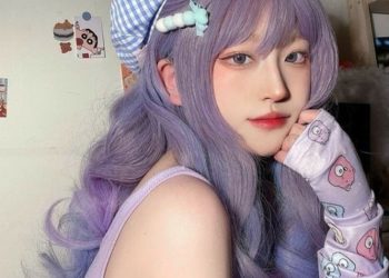 nhuộm tóc màu tím nho